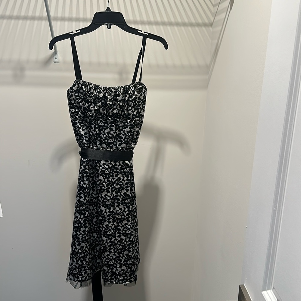 Dress barn cocktail dress size 4